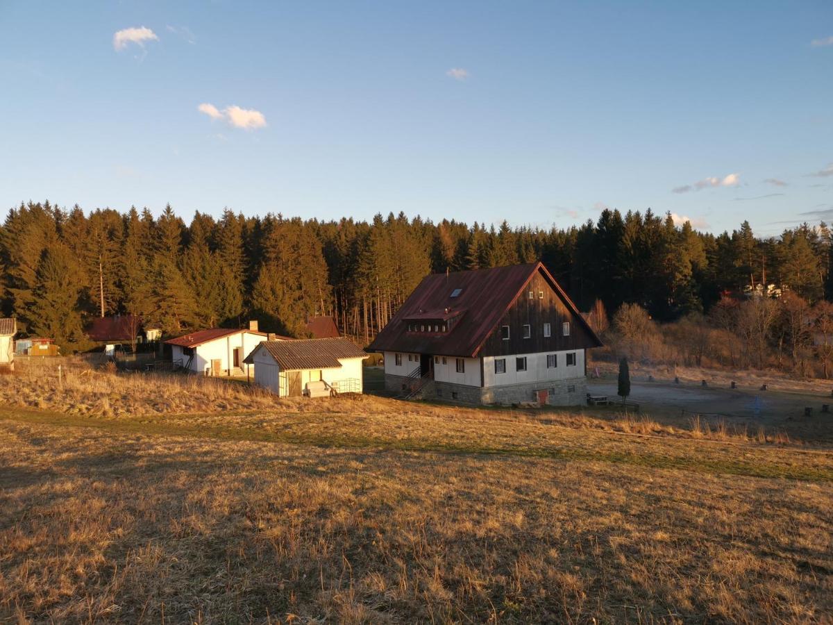 Penzion Tomy Na Plazi Otel Frymburk Dış mekan fotoğraf